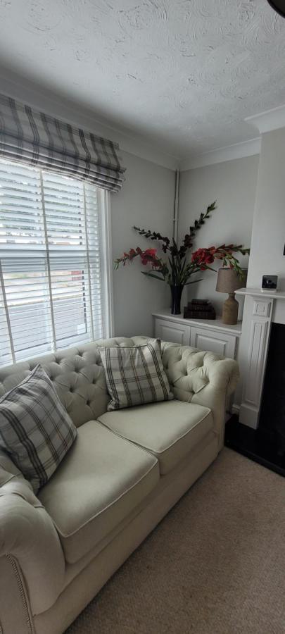 Caister Cottage, Beach 1 Minute Walk Away 외부 사진