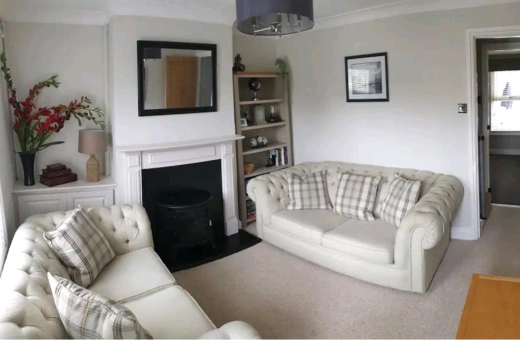 Caister Cottage, Beach 1 Minute Walk Away 외부 사진