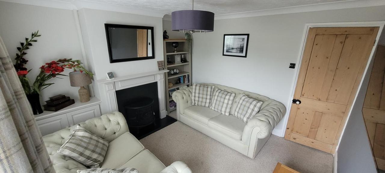 Caister Cottage, Beach 1 Minute Walk Away 외부 사진